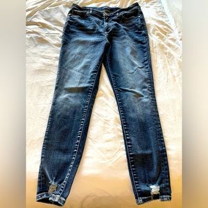 Buckle Black - Fit No. 75 - Ankle Skinny - Size 30